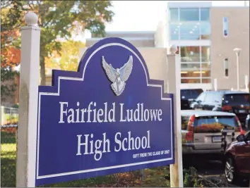  ?? Hearst Connecticu­t Media file photo ?? Fairfield Ludlowe High School at 785 Unquowa Road in Fairfield.