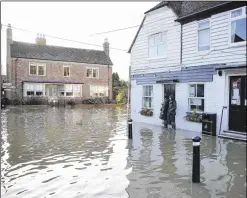  ?? Picture: Richard Wingett ?? Linda Boone spoke about the devastatin­g effects when her home flooded. Right: Yalding suffered particular­ly badly in 2013