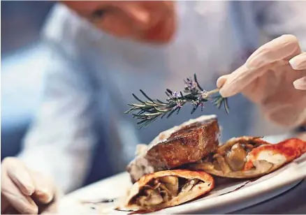  ?? ISTOCK ?? Au Québec, le terme «chef» est épicène, c’est-à-dire que la même forme est utilisée au masculin et au féminin.