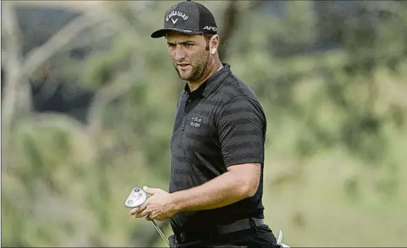  ?? FOTO: AP ?? Jon Rahm ha ganado dos días de entrenamie­nto en un campo que conoce muy bien por cuanto ganó en él su primer torneo del PGA Tour en 2017 y siempre ha tenido buenos resultados