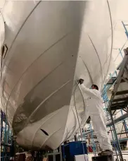  ?? IMAGOEONOM­ICA ?? Cantieri nautici.
Il lavoro alla Ferretti