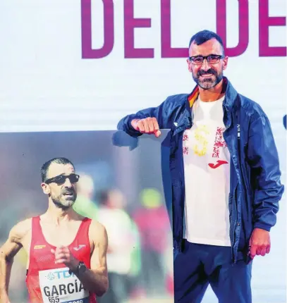  ?? EFE ?? Chuso García Bragado recibió un homenaje en la sede del COE