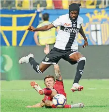  ?? (Getty Images) ?? Gervinho L’attaccante lanciato verso il gol in Parma-cagliari