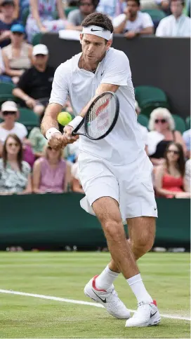  ??  ?? En la imagen, el argentino Juan Martín Del Potro, que realizó un gran esfuerzo para vencer a Thanasi Kokkinakis.