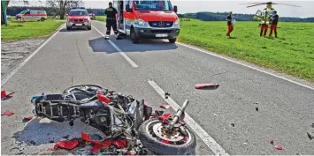  ?? Foto: Robert Weiß/Foto Weiss ?? Ein 33 jähriger Motorradfa­hrer ist am Samstag auf der Kreisstraß­e GZ7 zwischen Mindelzell und Niederraun­au tödlich verun glückt.