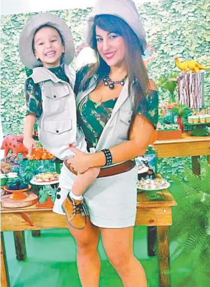  ?? ARQUIVO PESSOAL ?? A atriz Desirée Oliveira conta que o filho Gabriel, de 3 anos, se esbalda com frutas e legumes