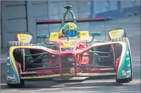  ?? FOTO: AP ?? El brasileño Lucas Di Grassi se llevó el cetro del Mundial de los eléctricos del curso 16/17