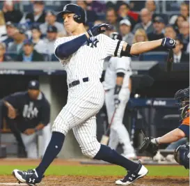  ?? | AP ?? Yankees outfielder Aaron Judge is the prohibitiv­e favorite to be voted the American League Rookie of the Year. He hit .284 with 52 home runs and 114 RBI.