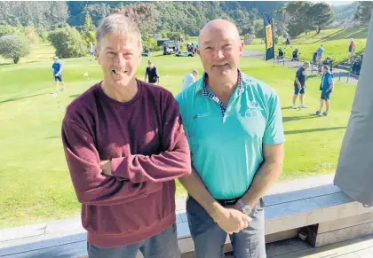  ?? ?? Whangamata¯ Golf Club chairman Andy Clements and club fundraisin­g co-ordinator Allan Smith.