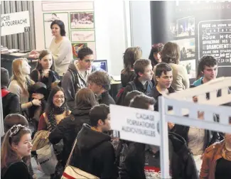  ?? (Photo d’archives Patrick Blanchard) ?? Futurs bacheliers et bac + ,  et  ont chacun leur salon encore cette année, au Palais Neptune. Quand ? Horaires Où? Palais Neptune Comment ? Bus et parkings