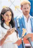  ?? FOTO: AFP ?? Meghan und Harry haben zwei Zeitungen verklagt.