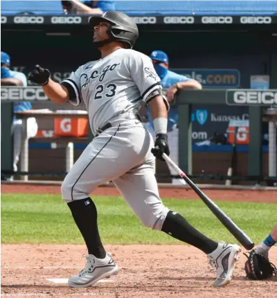  ?? GETTY IMAGES ?? Edwin Encarnacio­n hit a three-run home run in the seventh inning and added an RBI single in the eighth Sunday.