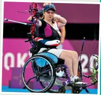  ?? ?? Setting new targets: Rumary on her way to Paralympic bronze in Tokyo; (below) Stubbs