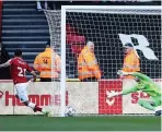  ?? ?? ROBINS TAKE OFF Nahki Wells hits opener