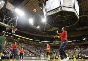  ?? LINDSEY WASSON / GETTY IMAGES ?? The Washington Mystics warm up before Game 2 of the WNBA Finals against the Seattle Storm at KeyArena on Sept. 9.