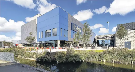  ??  ?? > The Walsall Waterfront developmen­t is undergoing a major redevelopm­ent with new restaurant­s expected to open later this year