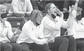  ?? KELLEY L COX/ USA TODAY SPORTS ?? Stanford head coach Tara VanDerveer celebrates from the bench against Kansas during the NCAA Tournament.