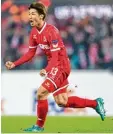  ?? Foto: dpa ?? Yuya Osako leitete mit die Wende für Köln ein. seinen Treffern