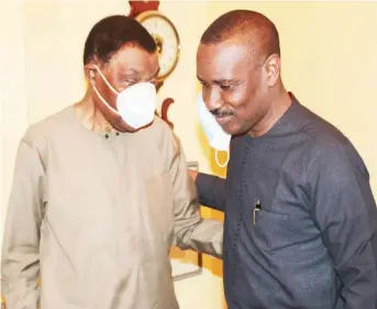  ??  ?? Member, Board of Trustees of the Redeemed Christian Church of God, Felix Ohiwerei ( left), and Pastor Ituah Ighodalo during a condolence visit to the latter over the death of his wife, Ibidunni, in
Lagos… yesterday. PHOTO: FEMI ADEBESIN- KUTI