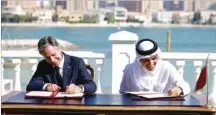  ?? ?? HE Sheikh Mohamed bin Abdulrahma­n al-Thani and Anthony Blinken signing a letter of intent between the government­s of Qatar and the US on the World Cup Legacy. PICTURE: Shaji Kayamkulam