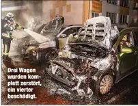  ?? ?? Drei Wagen wurden komplett zerstört, ein vierter beschädigt.