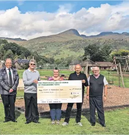  ??  ?? Equipment The masons in Killin donated £500 allocation to the Friends of Breadalban­e Park in Killin to help with the replacemen­t of old and broken equipment in the children’s play area