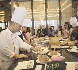  ??  ?? Learn the art of dimsum making at Shangri-La at the Fort’s Canton Road.