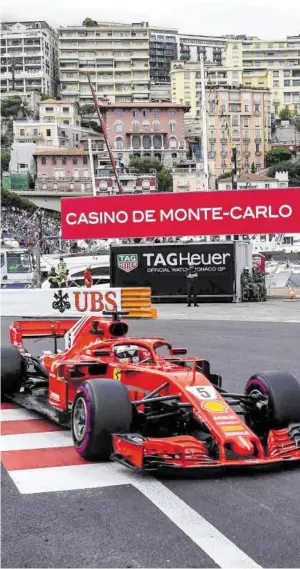  ?? BILD: SN/APA/AFP ?? Ferrari und Sebastian Vettel erleben in Monaco turbulente Tage.