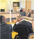  ?? FOTO: BAUMANN ?? Wegen Kokainschm­uggels sind nun drei Männer vor dem Ravensburg­er Landgerich­t zu mehreren Jahren Haft verurteilt worden. Die Polizei Lindau war maßgeblich an der Festnahme beteiligt.