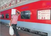  ?? HT FILE PHOTO ?? 10 passengers complained that their cash and jewellery were stolen in Ratlam area.