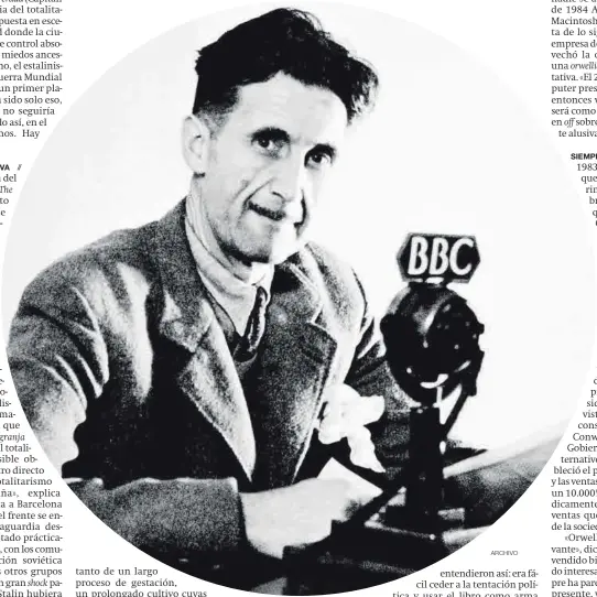  ?? ARCHIVO ?? George Orwell, en 1943 ante un micrófono de la BBC.