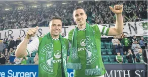  ?? ?? Lewis Stevenson, left, and Paul Hanlon received an ovation that will live long in the memory