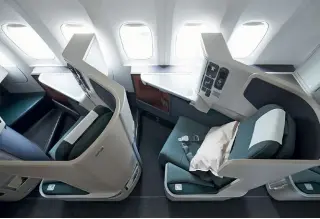  ??  ?? Clockwise, fromleft: Comfort in a Cathay Pacific flight comes in many forms—private cabins; ample legroom; a wide range of in-flight music, games, and movies; and choice of cuisine.