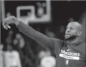  ?? Jane Tyska
/ Bay Area News Group ?? Golden State Warriors Andre Iguodala (9) warms up before their NBA game against the Oklahoma City Thunder at the Chase Center in San Francisco on Feb.6.