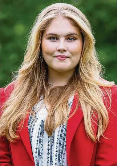  ?? Foto: Patrick van Katwijk/Dutch Photo Press ?? Irgendwann wird sie die Königin der Niederland­e. Doch jetzt steht für die 18 Jahre alte Amalia erst einmal das Studium an.