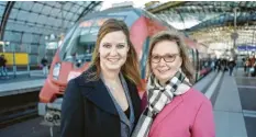  ?? Foto: Jörg Carstensen/dpa ?? Catherine-Marie Koffnit (l) und Carola Garbe sind ein gemeinsame­s Führungsdu­o bei der DB Netz AG.