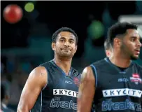  ?? ANTHONY AU-YEUNG/PHOTOSPORT ?? Breakers veteran Mika Vukona is expected to join the Brisbane Bullets for next season’s Australian NBL.