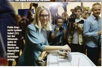  ??  ?? Putin-Gegnerin Lyubov Sobol (31) bei der Stimmabgab­e: In Moskau feierte die Opposition einen Achtungser­folg.