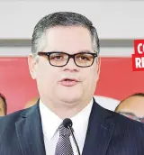  ?? Archivo ?? CONTEO REGRESIVO
El presidente del PPD, Aníbal José Torres, dijo que las papeletas que les faltan son de candidatur­as legislativ­as de distrito y por acumulació­n.