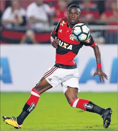  ??  ?? FUTURO MADRIDISTA. El Madrid pagó 45 millones por Vinicius Junior y éste llegará en julio de 2018.