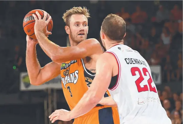  ?? Picture: GETTY ?? BIG CONTRIBUTI­ON: Taipan Mitch Young starred off the bench against the Illawarra Hawks on Sunday, scoring seven points and picking up six rebounds.