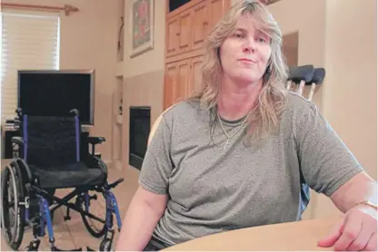  ??  ?? Shannon Hubbard was being treated with a combinatio­n of opioids for her complex regional pain syndrome, but Arizona’s new opioid law has cut back on her dosage, leaving her in “terrible” pain.