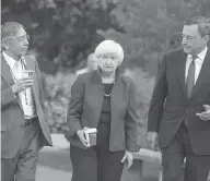  ?? DAVID PAUL MORRIS / BLOOMBERG NEWS ?? Bank of Japan head Haruhiko Kuroda, U.S. Fed chair Janet Yellen and ECB president Mario Draghi on Friday.