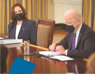  ?? AFP ?? Kamala Harris y Joe Biden encabezaro­n una reunión sobre el tema/