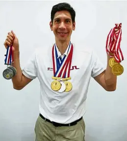  ??  ?? Golden boy: (Left) Ong during his heyday as one of the country’s best athletes and (above) posing with the medals that he won during his competing years.