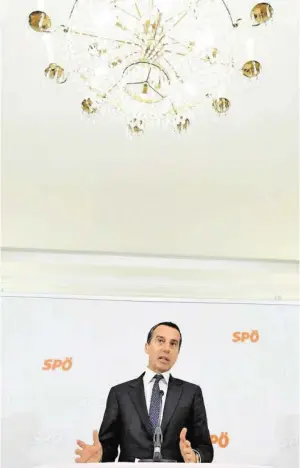  ?? BILD: SN/APA/HELMUT FOHRINGER ?? SPÖ-Chef Christian Kern will wieder Erster werden.