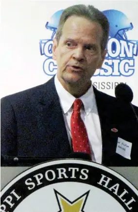  ??  ?? Mississipp­i High School Activities Associatio­n executive director Don Hinton speaks during the state football championsh­ip press conference in 2019. (Photo by Danny P. Smith, SDN file)