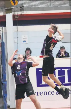  ??  ?? SET: Matt Berry sets the ball for an Adrian Fox spike. Pictures: PAUL CARRACHER