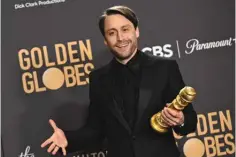  ?? ?? US actor Kieran Culkin poses with the award for Best Performanc­e by a Male Actor in a Television Series - Drama for “Succession”.