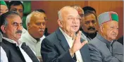  ?? DEEPAK SANSTA /HT ?? Congress HP incharge Sushil Kumar Shinde addressing a press conference in Shimla on Friday.